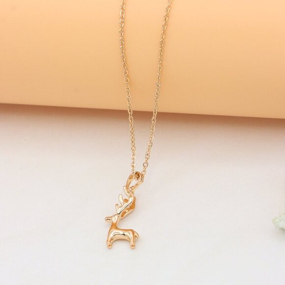 Reindeer Pendant Rose Gold Necklace with Delicate Chain, XPNL0399 - Picture 2 of 13